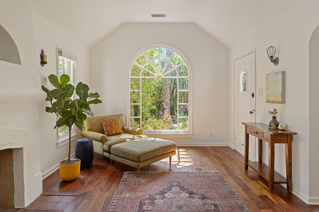 3147 Glenmanor Pl Atwater Village home for Sale Tracy Do Real Estate