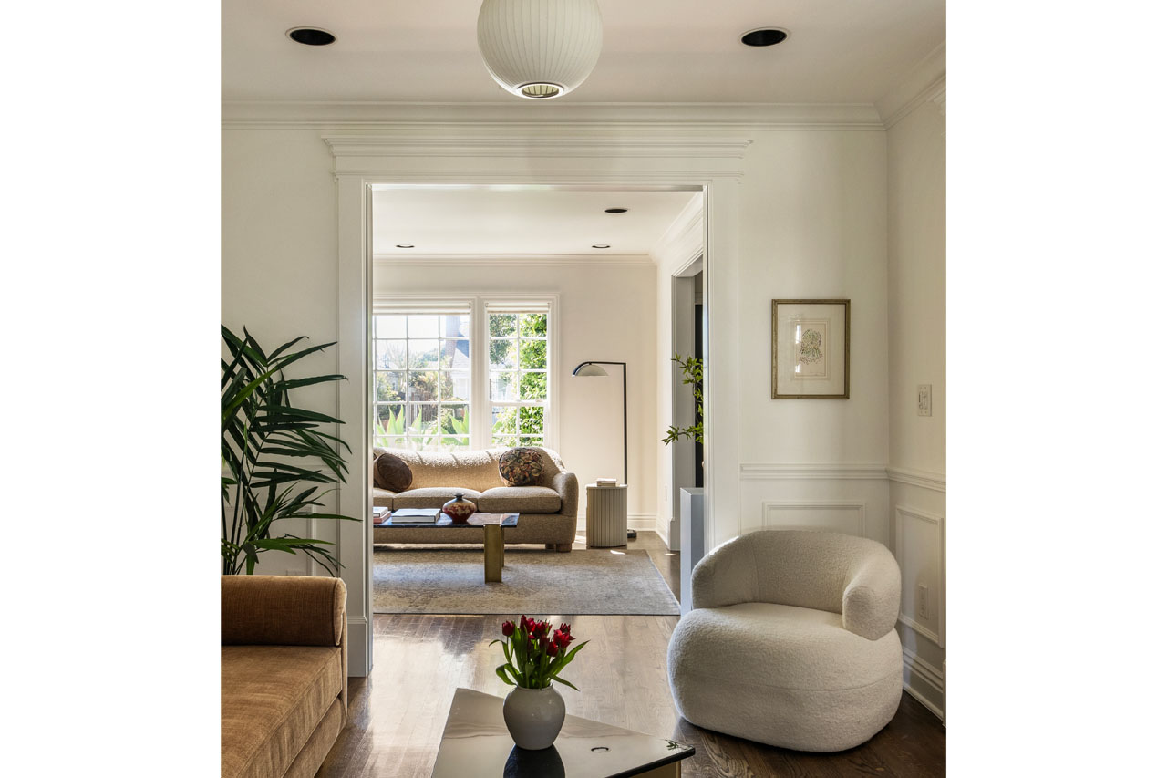 3712 S Muirfield Rd Crenshaw Manor home for Sale Tracy Do Real Estate