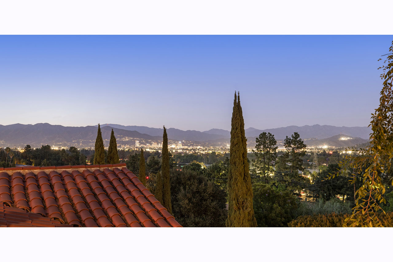 3700 & 3702 Arbolada Rd Los Feliz Spanish Duplex for Sale Tracy Do Real Estate