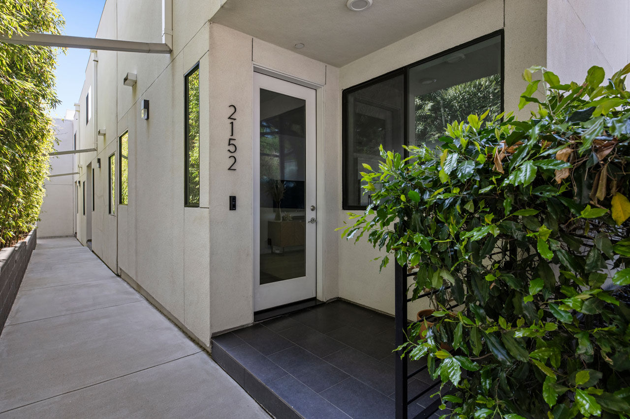 2152 Clifford St Echo Park Contemporary Small Lot Home for Sale Tracy Do Real Estate
