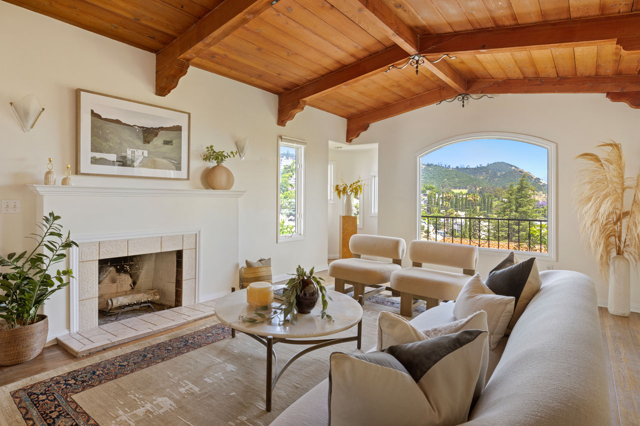 3700 & 3702 Arbolada Rd Los Feliz Spanish Duplex for Sale Tracy Do Real Estate