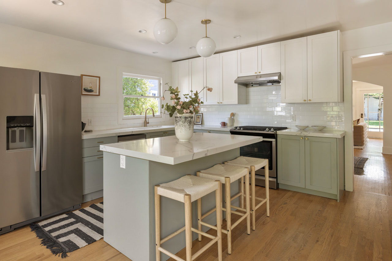 2938 Virginia Rd West Adams home for Sale Tracy Do Real Estate