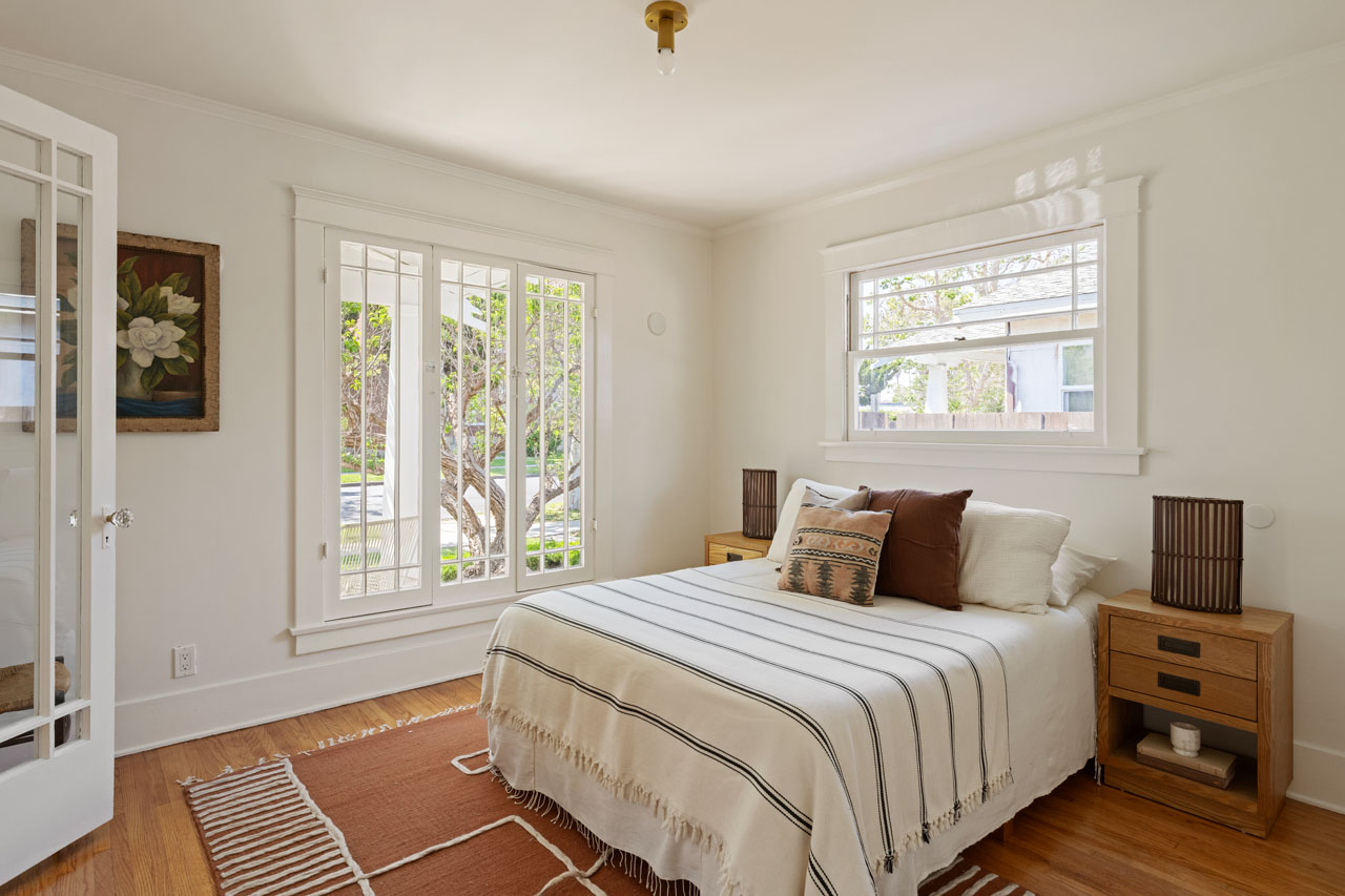 2938 Virginia Rd West Adams home for Sale Tracy Do Real Estate