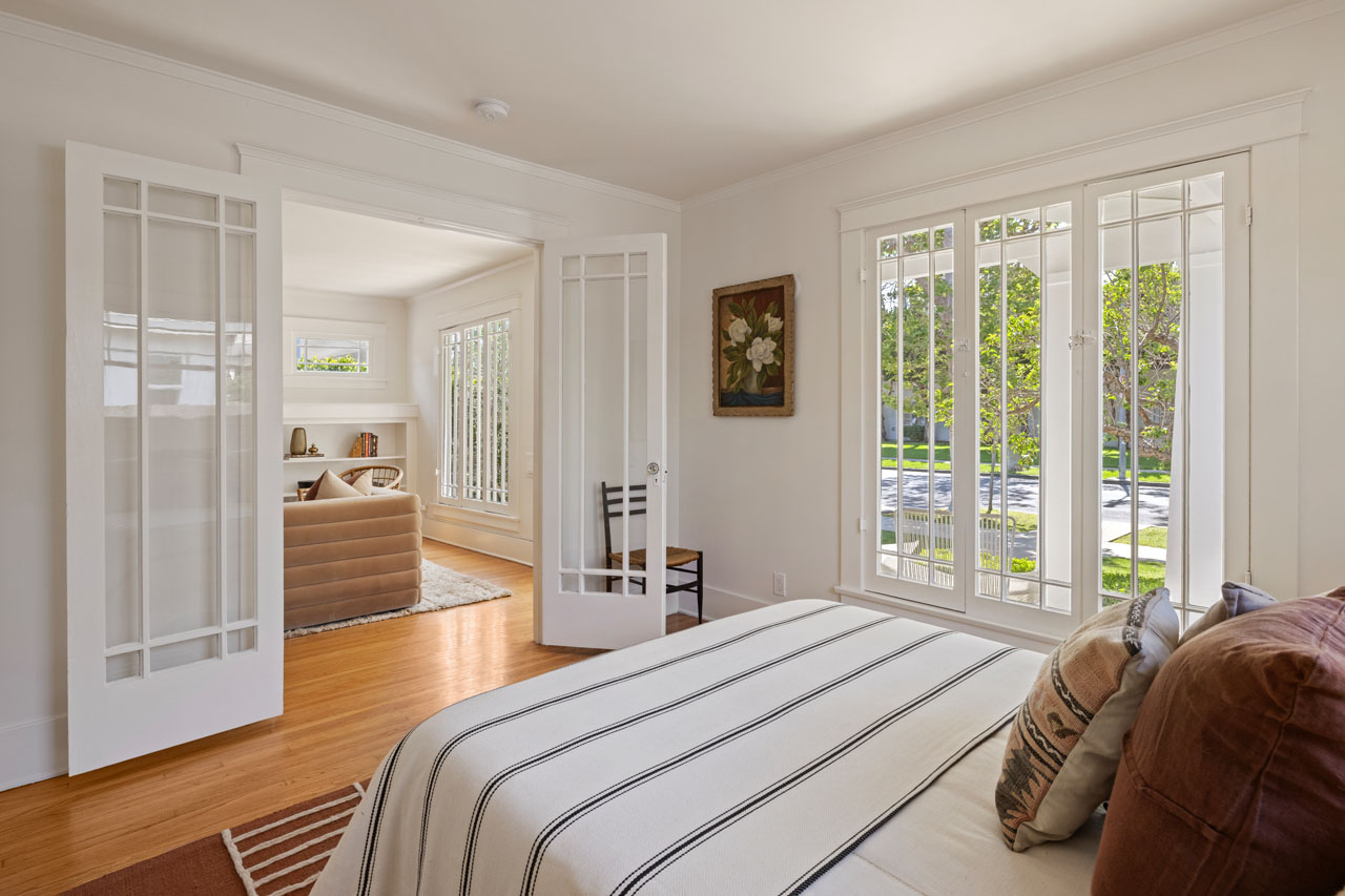 2938 Virginia Rd West Adams home for Sale Tracy Do Real Estate