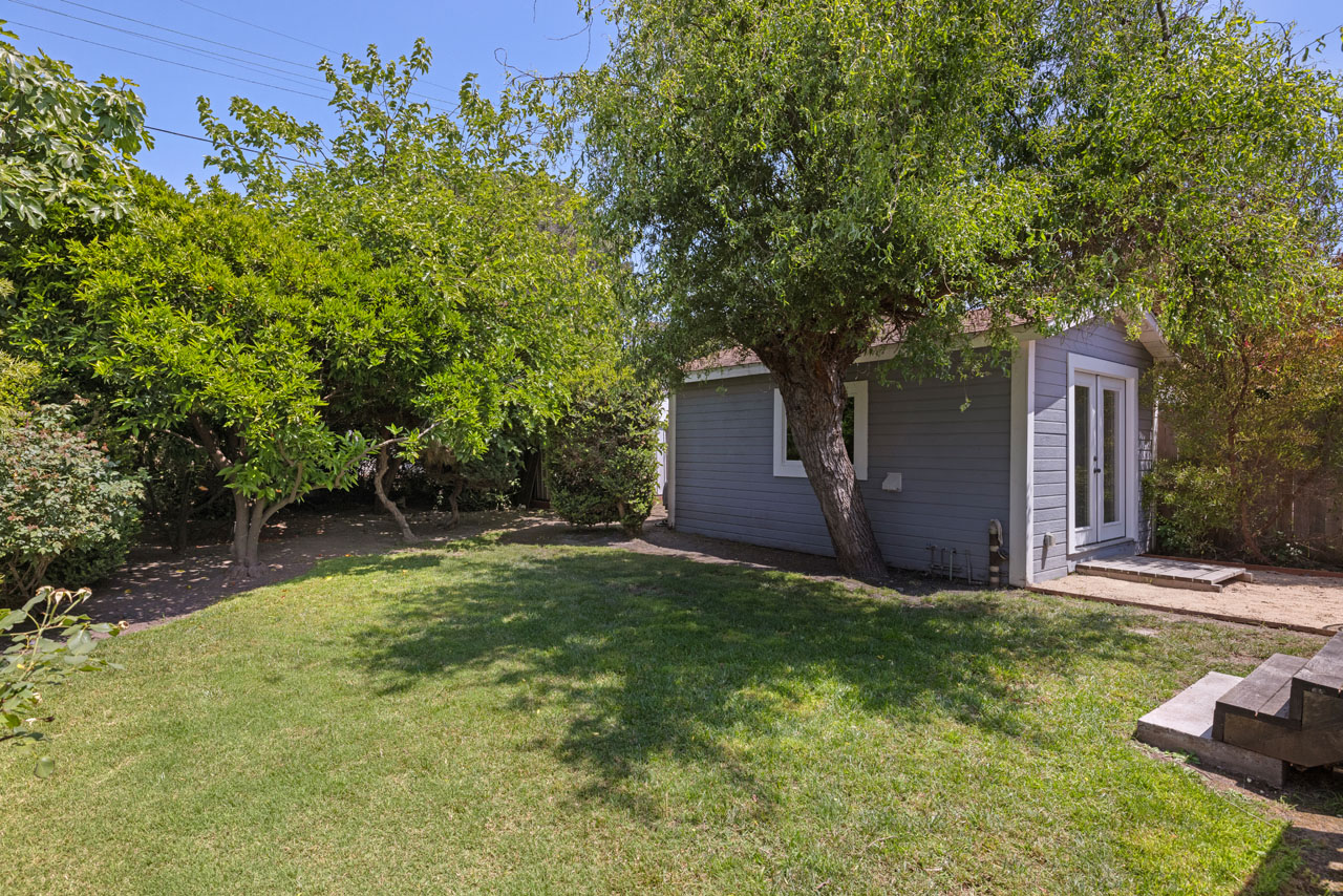 2938 Virginia Rd West Adams home for Sale Tracy Do Real Estate