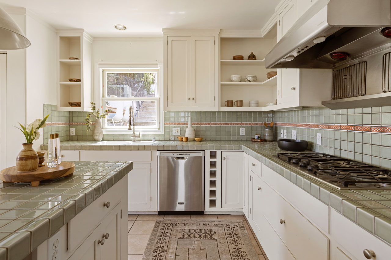 3700 & 3702 Arbolada Rd Los Feliz Spanish Duplex for Sale Tracy Do Real Estate