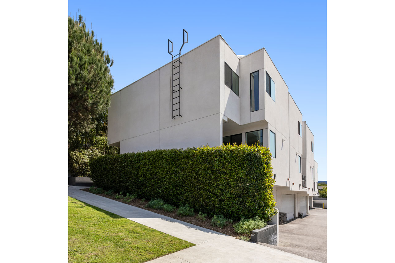 2152 Clifford St Echo Park Contemporary Small Lot Home for Sale Tracy Do Real Estate