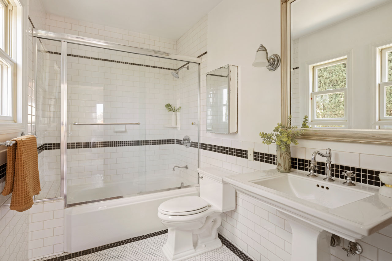 3700 & 3702 Arbolada Rd Los Feliz Spanish Duplex for Sale Tracy Do Real Estate