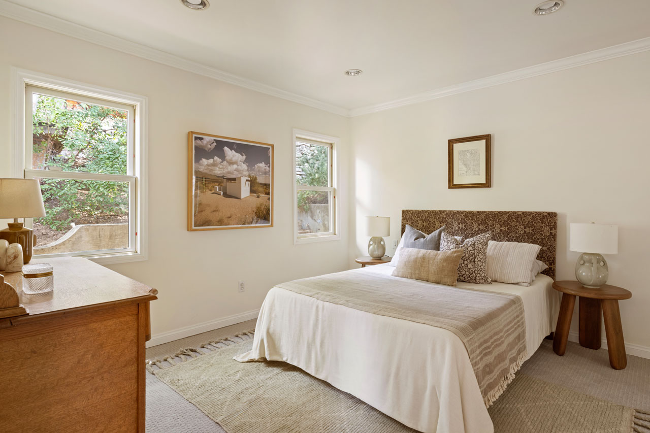 3700 & 3702 Arbolada Rd Los Feliz Spanish Duplex for Sale Tracy Do Real Estate