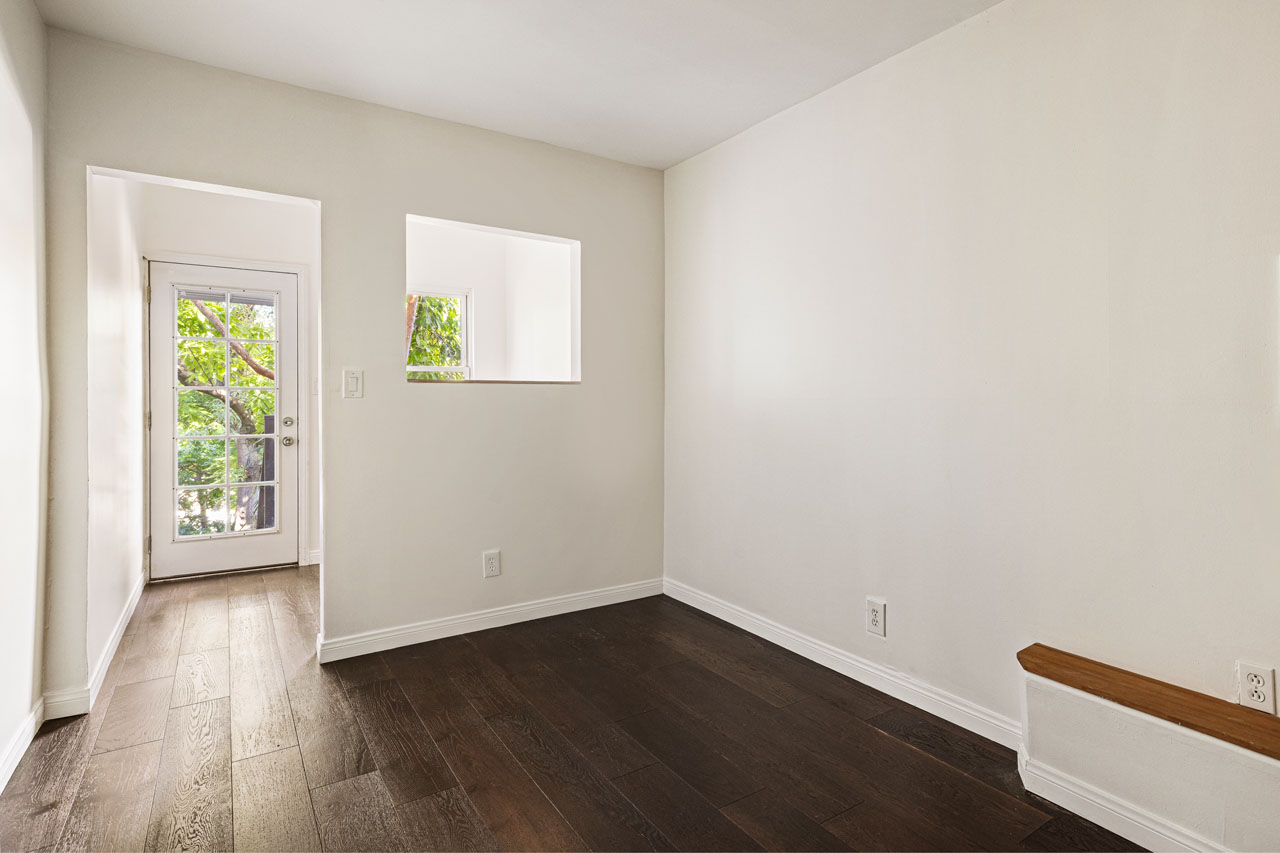 830 & 832 Robinson St Silver Lake Home for Sale Tracy Do Real Estate