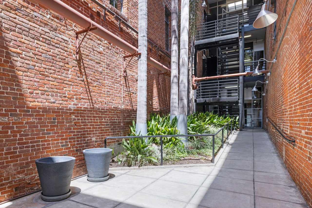500 Molino St #207 Arts District Molino Lofts for sale Tracy Do Real Estate