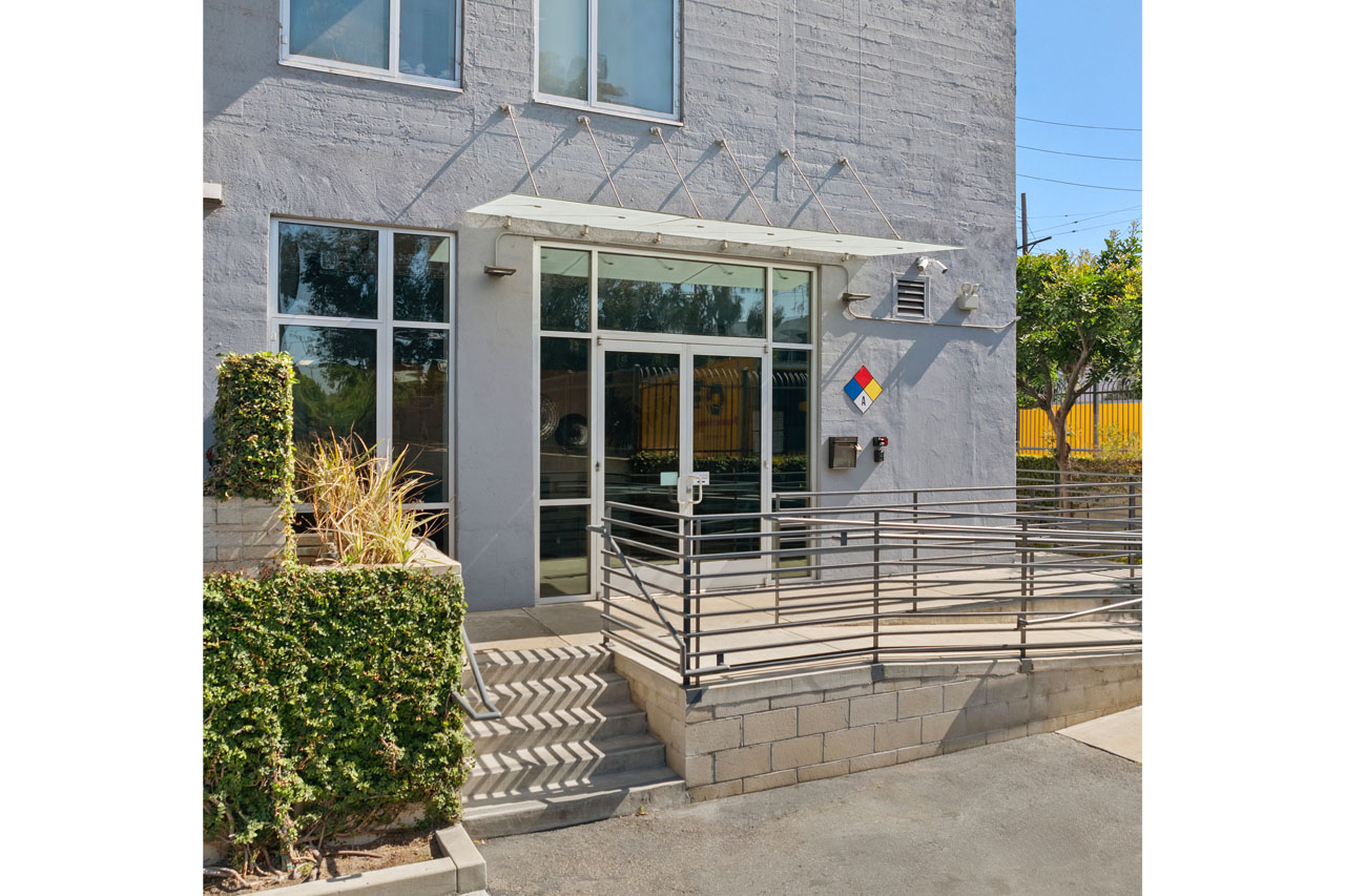 825 E 4th St #503 Arts District DTLA Loft for sale Tracy Do Real Estate