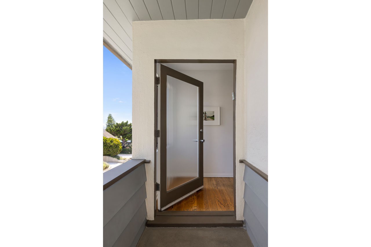 5715 Briarcliff Rd Beachwood Canyon Home for Sale Tracy Do Real Estate