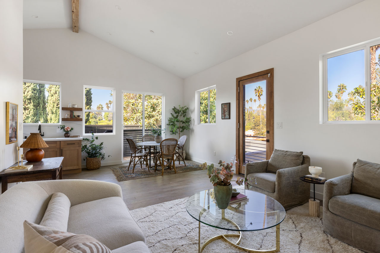 2414 Reservoir St Silver Lake Home for Sale Tracy Do Real Estate