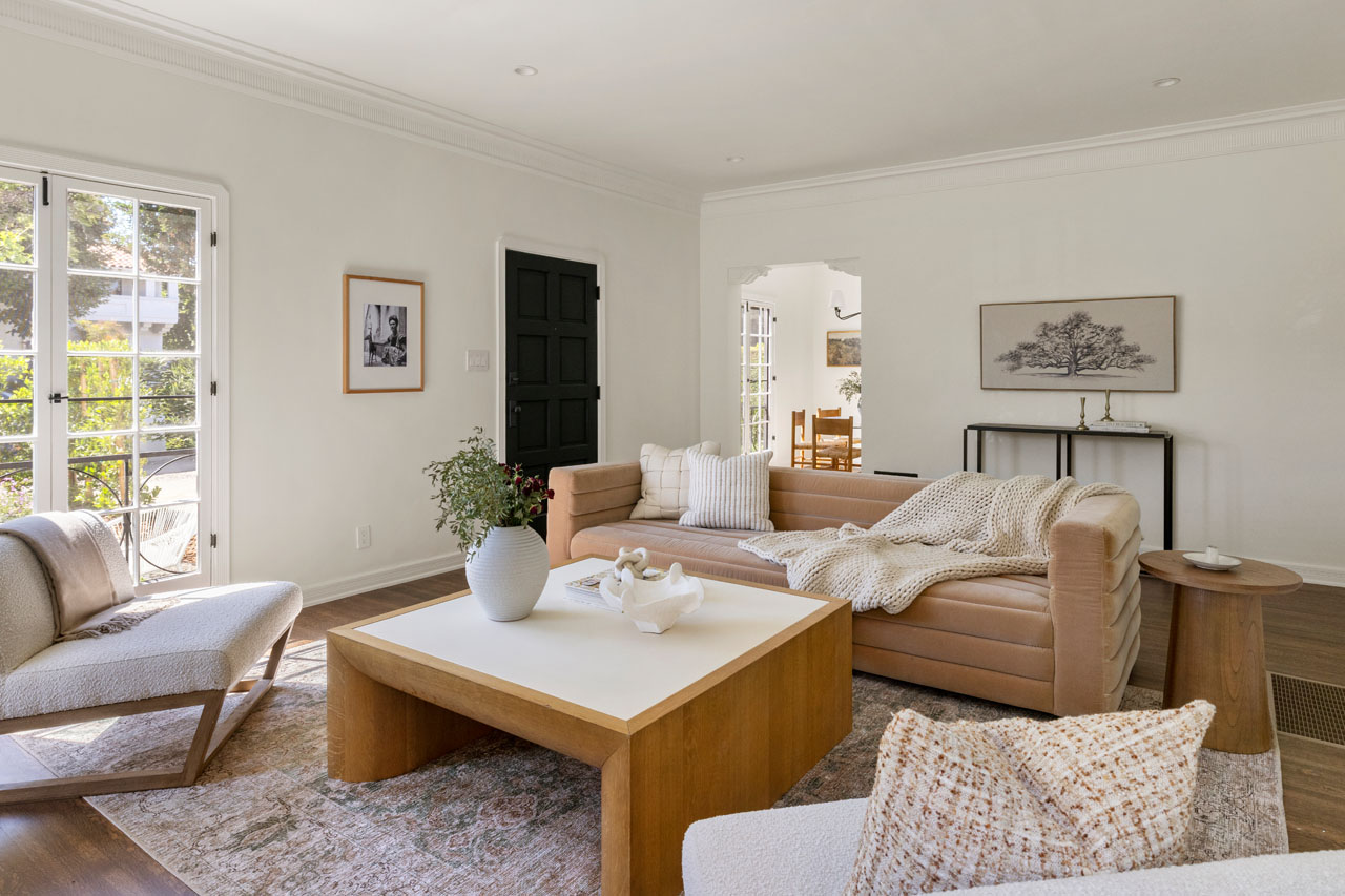 1106 S Cochran Ave Mid City Los Angeles TIC home for Sale Tracy Do Real Estate