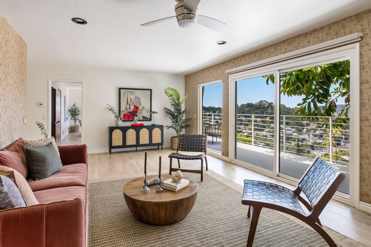 1241 Corona Dr Glendale Mid-Century Home for Sale Tracy Do Real Estate