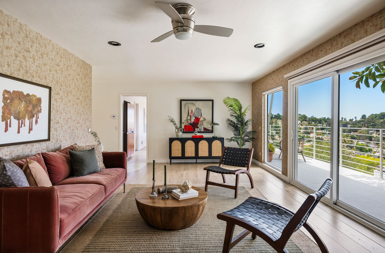 1241 Corona Dr Glendale Mid-Century Home for Sale Tracy Do Real Estate