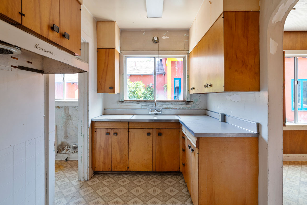 1418 N Ave 55 Highland Park Spanish style fixer for sale Tracy Do Real Estate