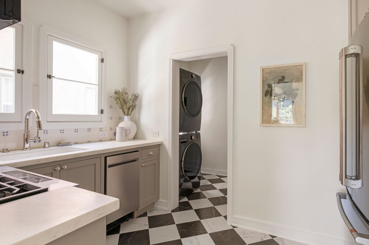 1106 S Cochran Ave Mid City Los Angeles TIC home for Sale Tracy Do Real Estate