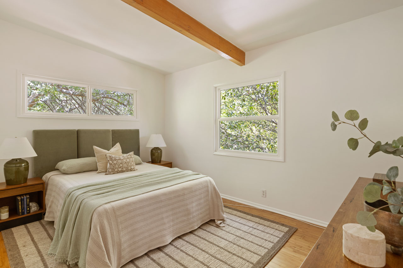 1730 La Loma Rd Pasadena Mid-Century Modern home for sale Tracy Do Real Estate