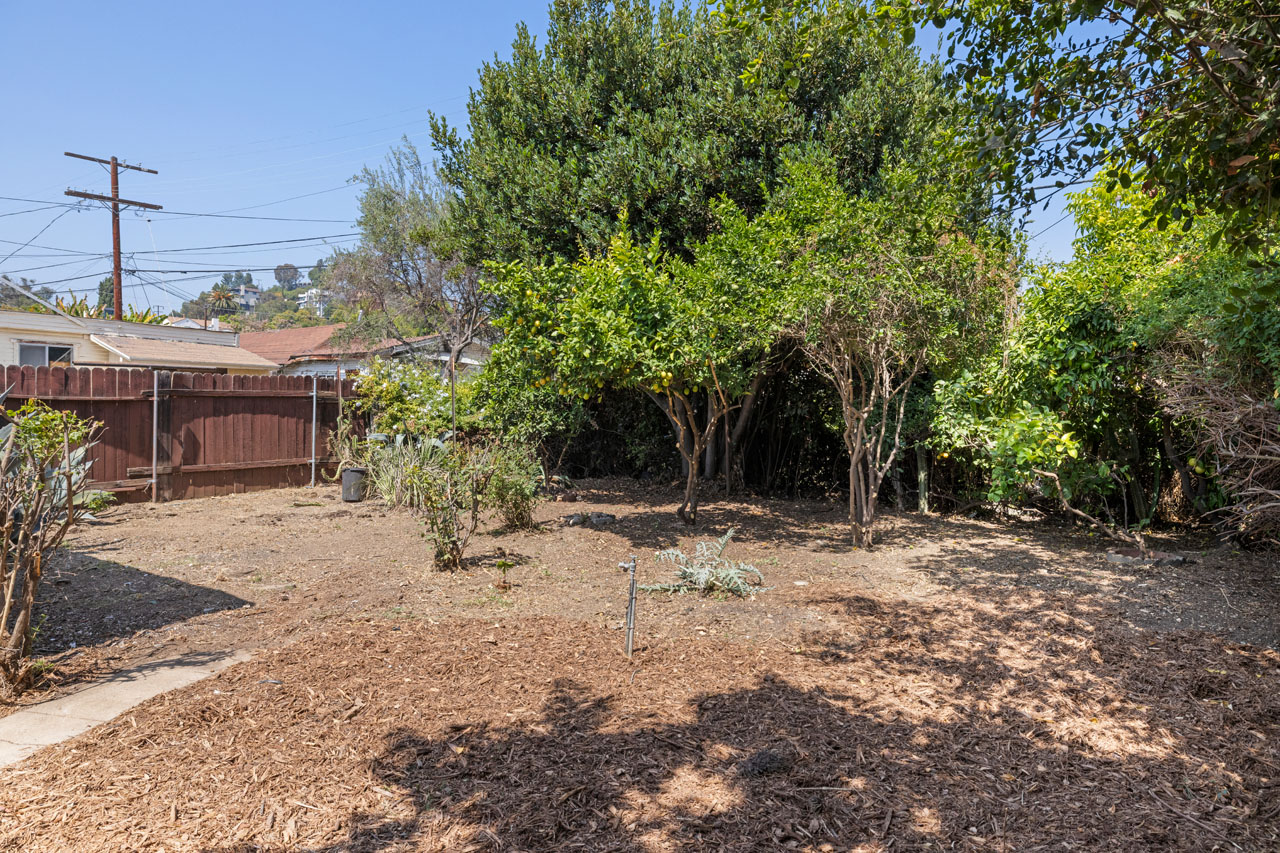 1418 N Ave 55 Highland Park Spanish style fixer for sale Tracy Do Real Estate