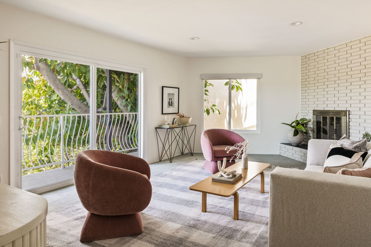 1241 Corona Dr Glendale Mid-Century Home for Sale Tracy Do Real Estate