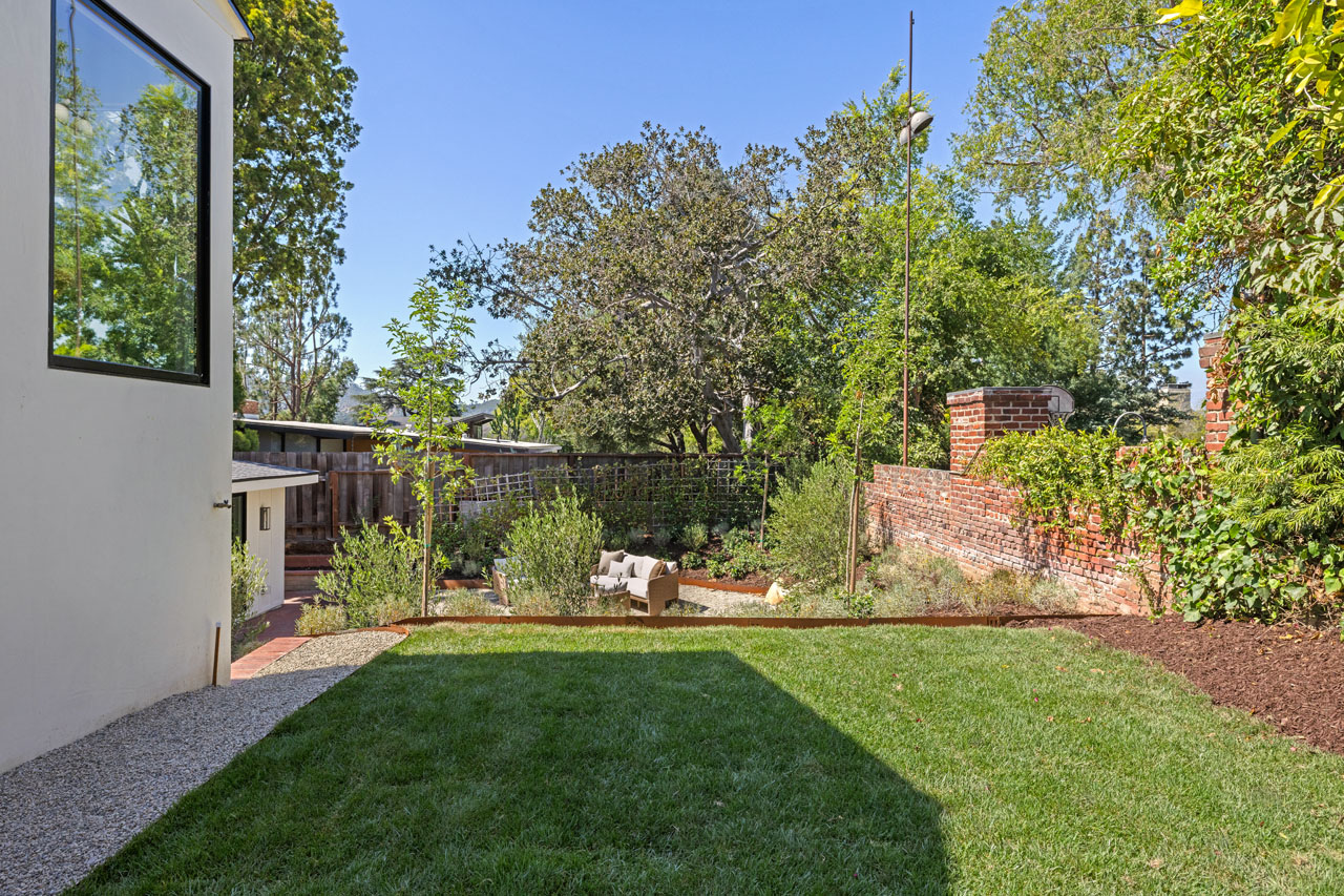2536 Micheltorena St Silver Lake Moreno Highlands Home for Sale Tracy Do Real Estate