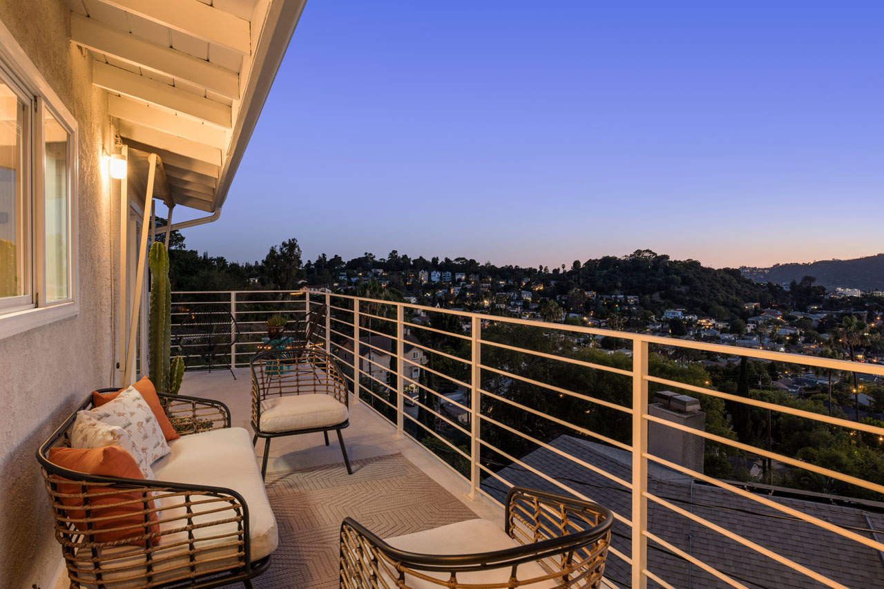 1241 Corona Dr Glendale Mid-Century Home for Sale Tracy Do Real Estate