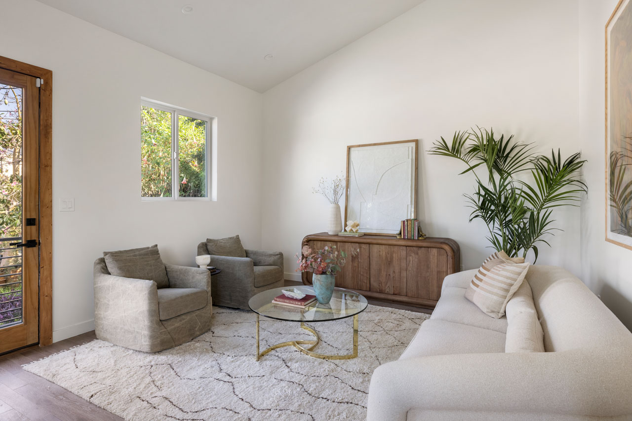 2414 Reservoir St Silver Lake Home for Sale Tracy Do Real Estate
