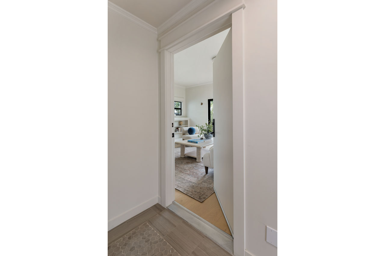 1406 S Wilton Pl Mid City Los Angeles TIC Tenants-in-Common Home for Sale Tracy Do Real Estate