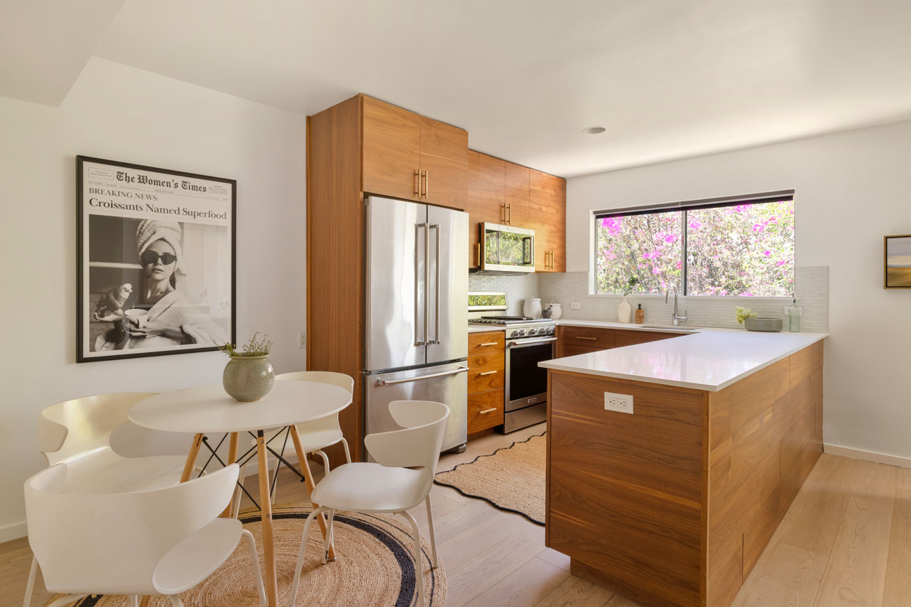 2147 N Beachwood Dr #5 Beachwood Canyon Hollywood Hills Condo for Sale Tracy Do Real Estate