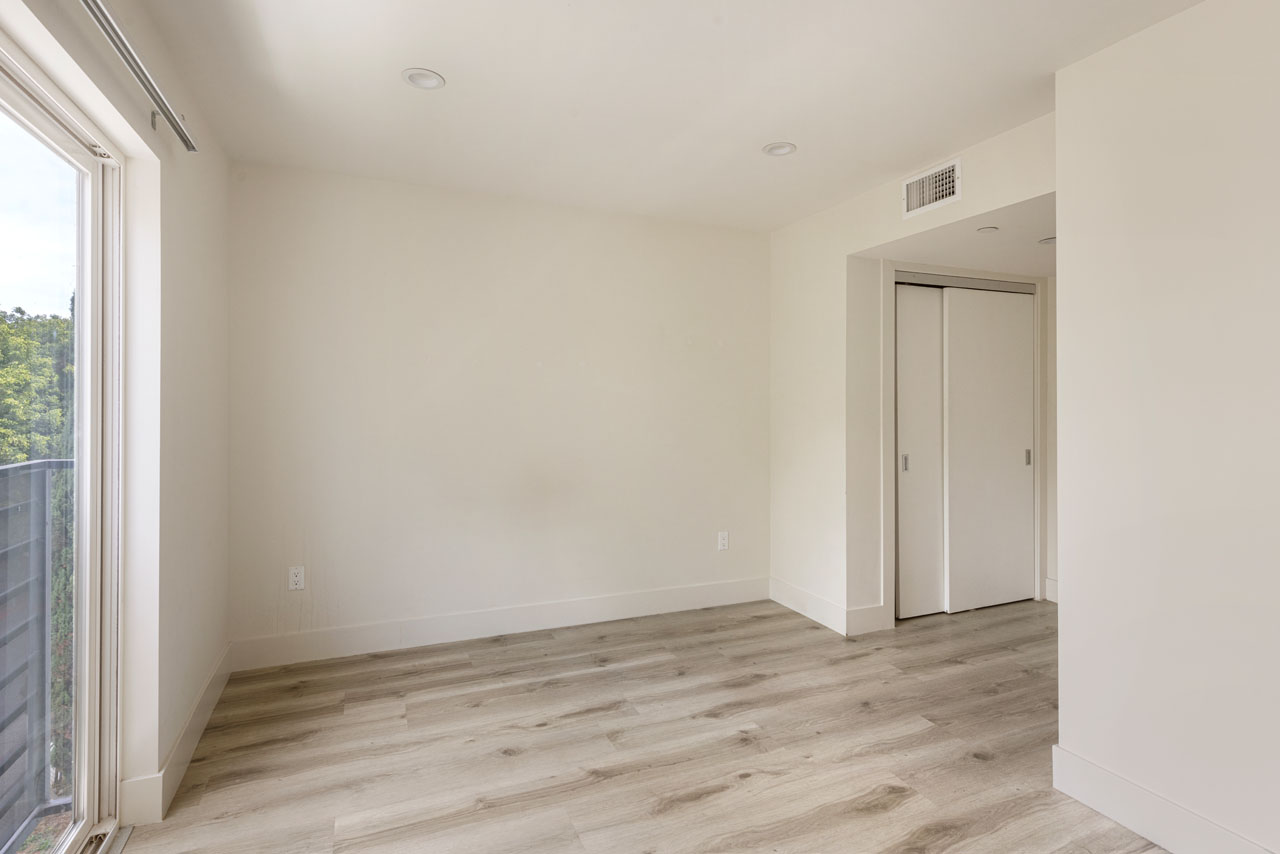 5456 1/2 Barton Ave Hollywood Apartment for Lease Tracy Do Real Estate