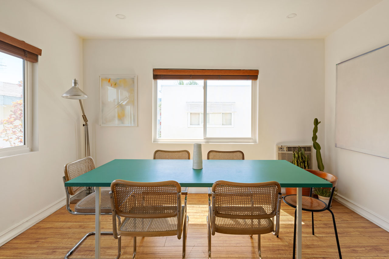 1600 N Hobart Blvd #15 90027 Los Feliz mid-century condo for sale Tracy Do Real Estate