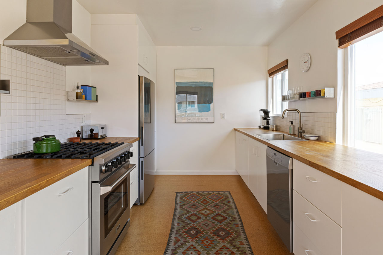 1600 N Hobart Blvd #15 90027 Los Feliz mid-century condo for sale Tracy Do Real Estate