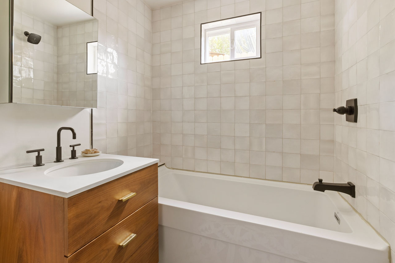 225 N Ave 49 Highland Park Spanish Style home for Sale Tracy Do Real Estate