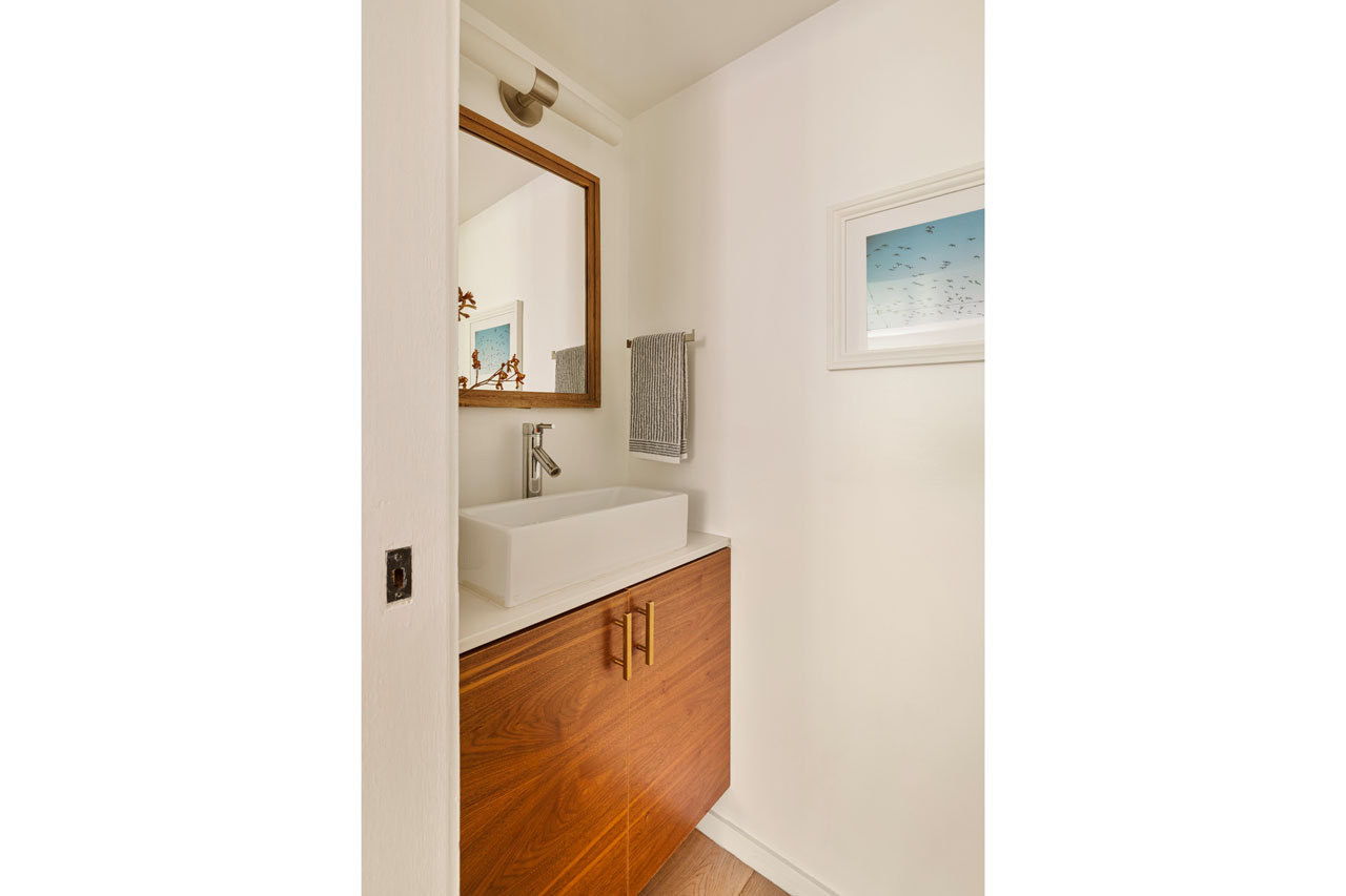 2147 N Beachwood Dr #5 Beachwood Canyon Hollywood Hills Condo for Sale Tracy Do Real Estate