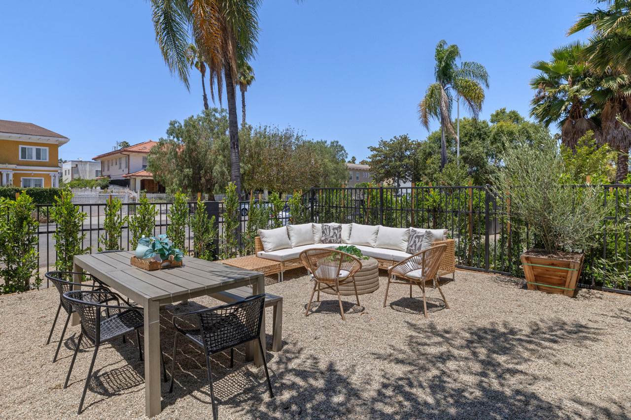 1406 S Wilton Pl Mid City Los Angeles TIC Tenants-in-Common Home for Sale Tracy Do Real Estate