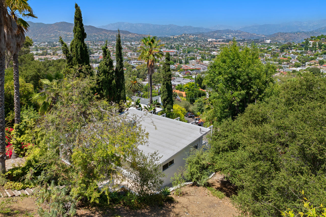 1335 Columbia Dr Glendale Mid Century home for sale Tracy Do real estate