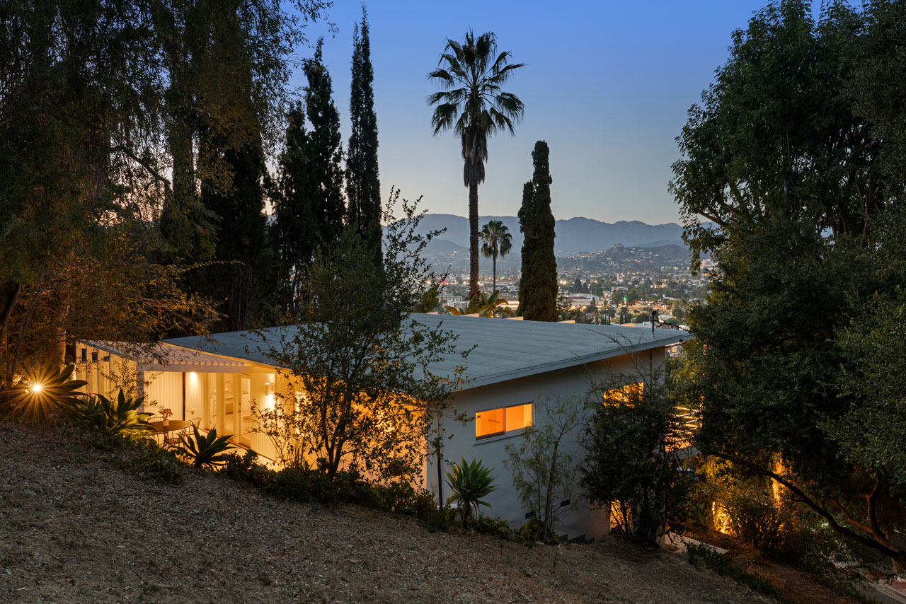 1335 Columbia Dr Glendale Mid Century home for sale Tracy Do real estate