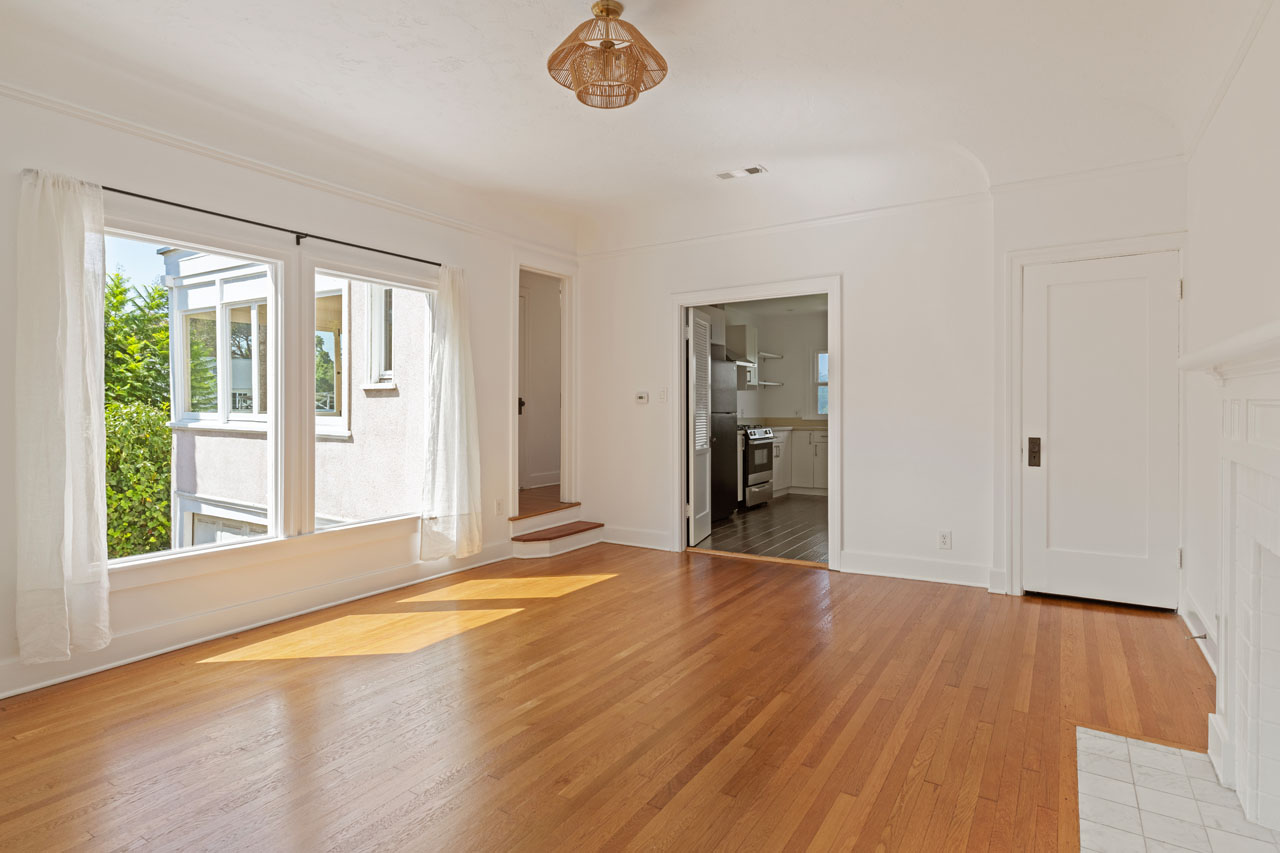 1523 Murray Dr Silver Lake Apartment for Lease Tracy Do Real Estate