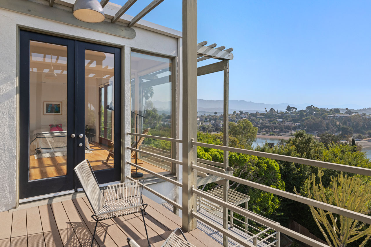 2276 Moreno Dr Silver Lake home for Sale Tracy Do Real Estate