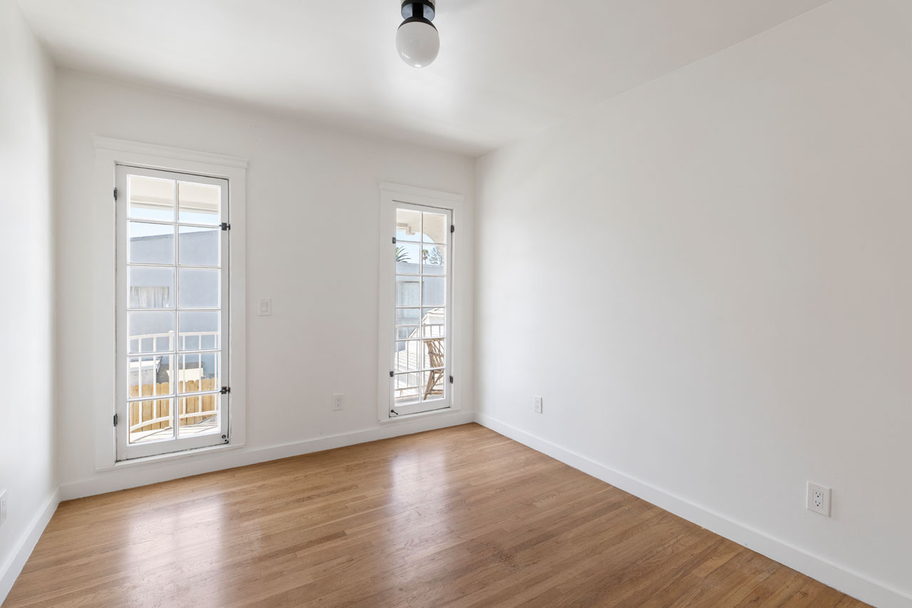 1310 1/2 Lucile Ave Silver Lake Apartment with Flex Space for Rent Tracy Do Real Estate