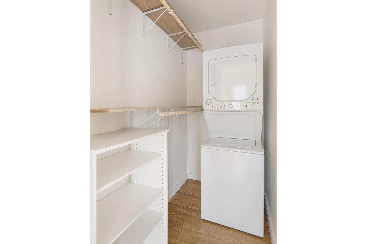 1310 1/2 Lucile Ave Silver Lake Apartment with Flex Space for Rent Tracy Do Real Estate