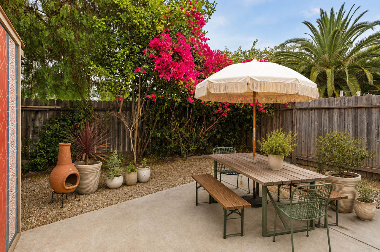 9202 National Blvd West LA Casita Condo near Culver City for Sale Tracy Do Real Estate