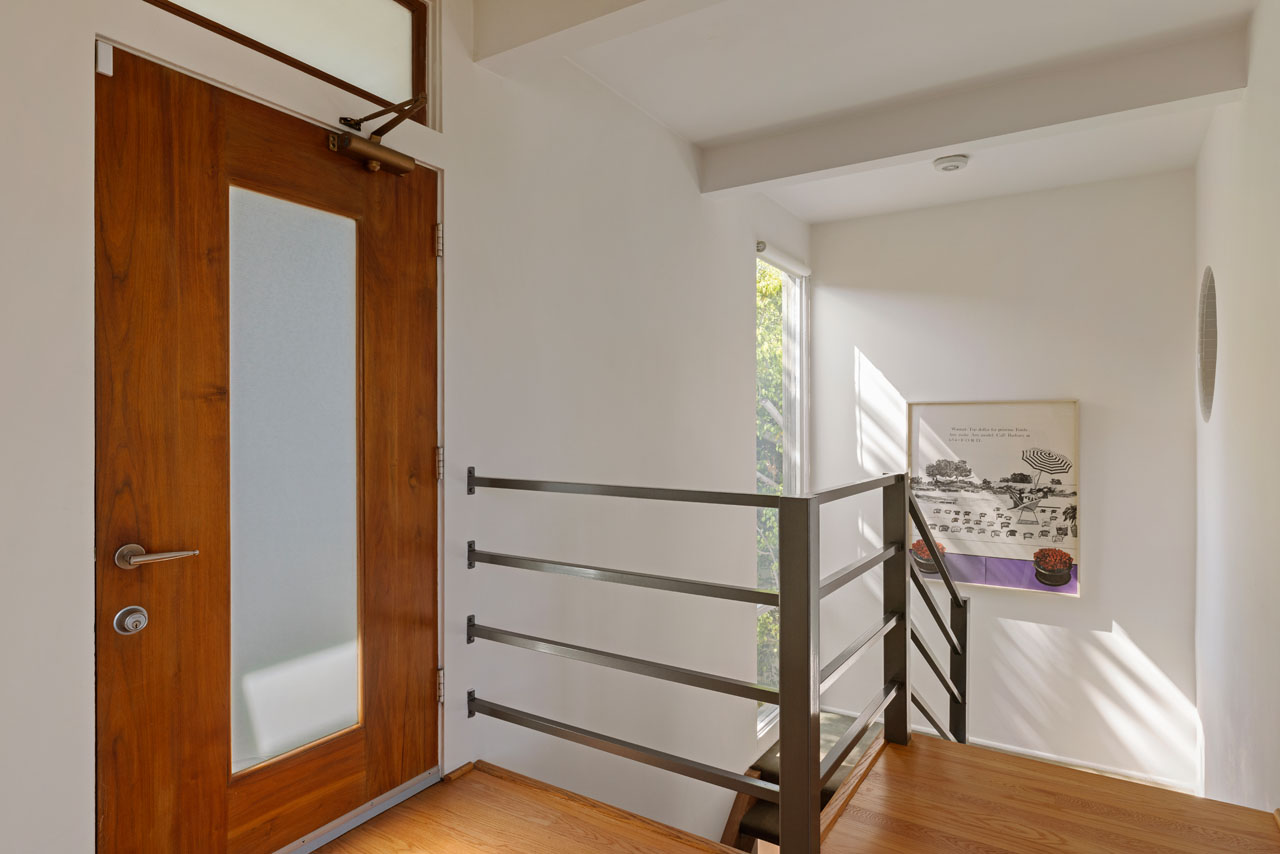 2276 Moreno Dr Silver Lake home for Sale Tracy Do Real Estate
