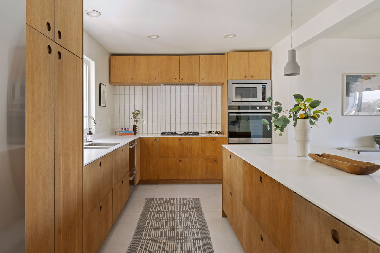 3750 Arbolada Rd Los Feliz home for sale Tracy Do Real Estate