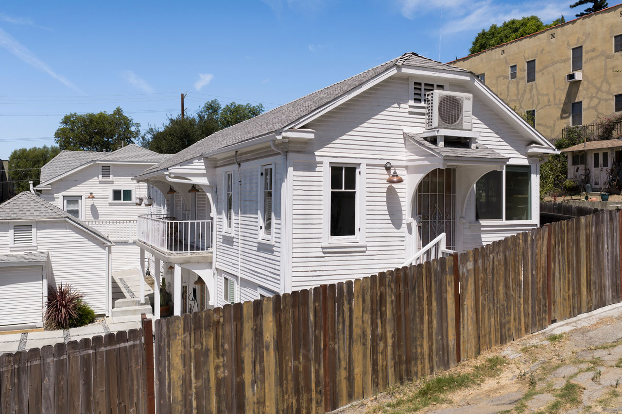 1310 1/2 Lucile Ave Silver Lake Apartment with Flex Space for Rent Tracy Do Real Estate