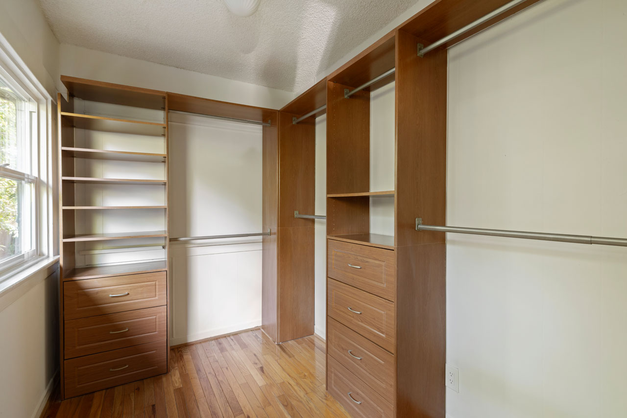 1149 Manzanita St Silver Lake craftsman bungalow home for sale Tracy Do Real Estate