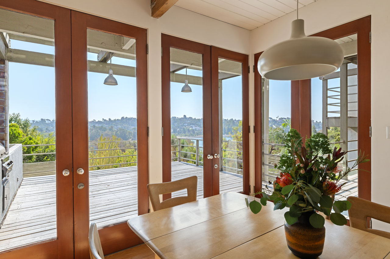 2276 Moreno Dr Silver Lake home for Sale Tracy Do Real Estate