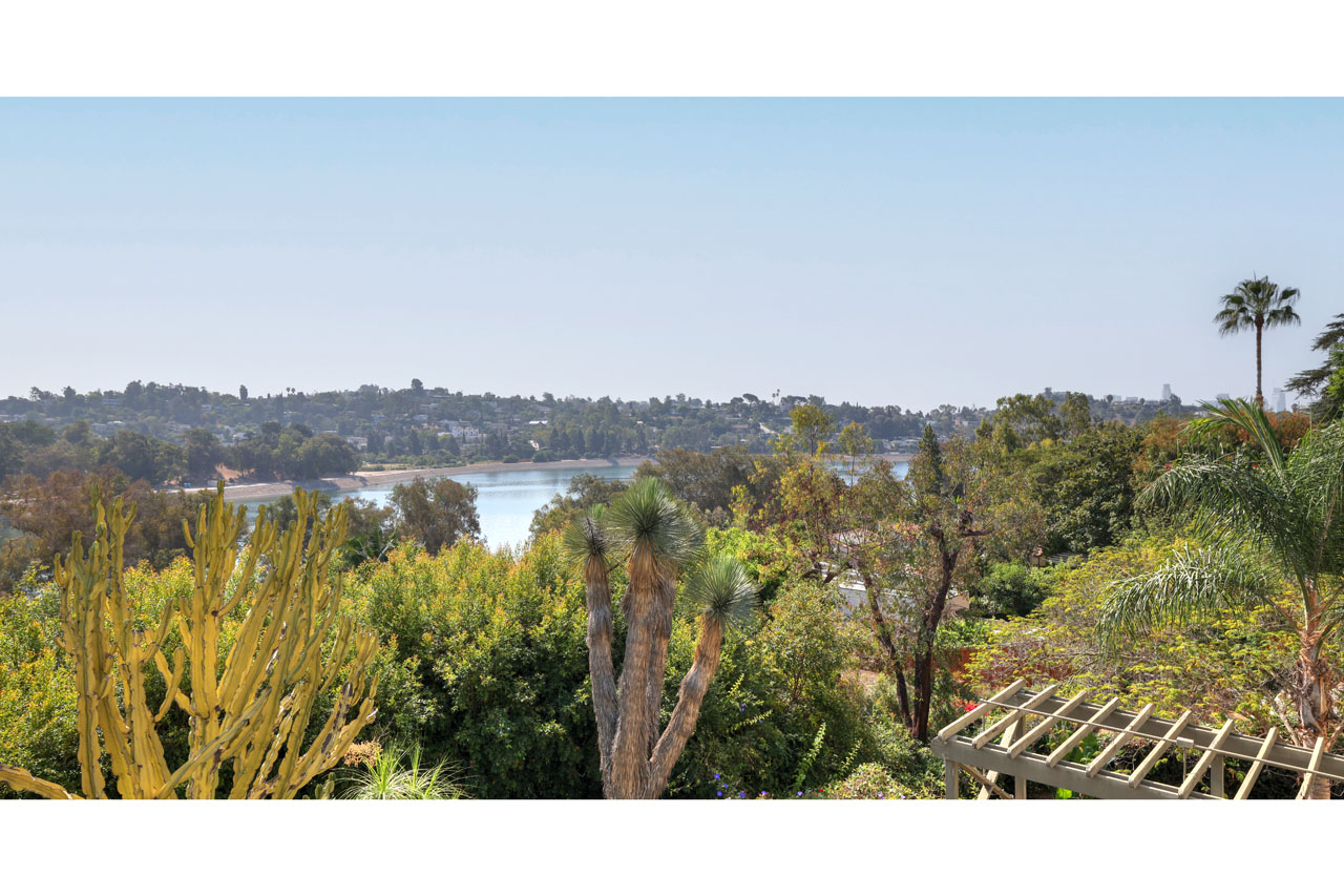 2276 Moreno Dr Silver Lake home for Sale Tracy Do Real Estate